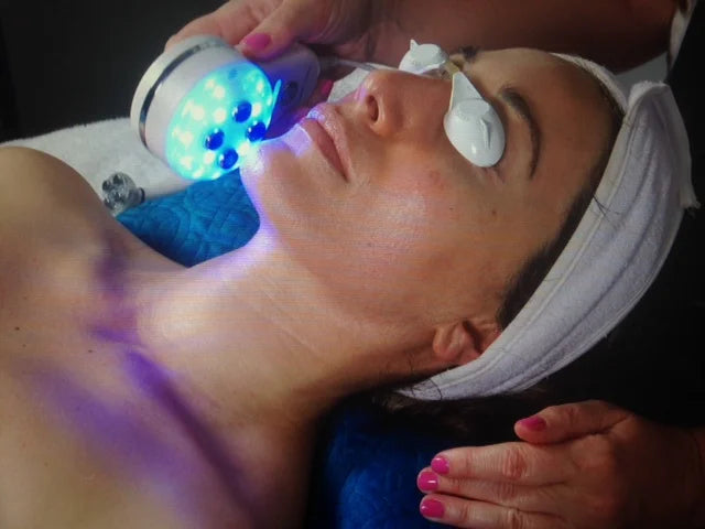 Natural skin repair products for scars and stretch marks by Leslie Morand Skincare"