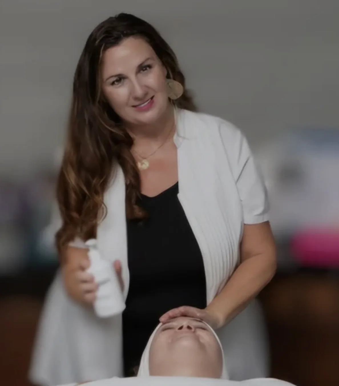 Holistic Acne Facial Leslie Morand in Solana Beach